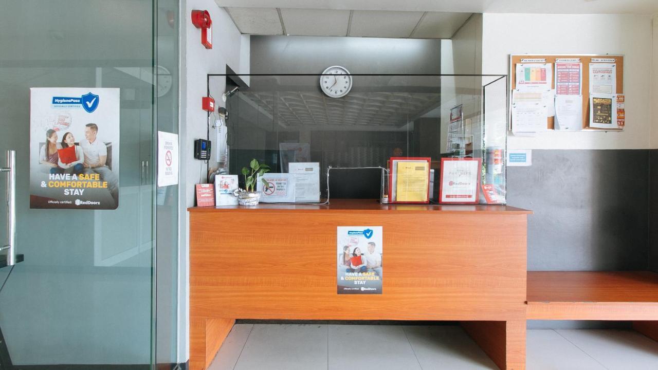 Reddoorz Plus @ Kamuning Quezon City Eksteriør billede