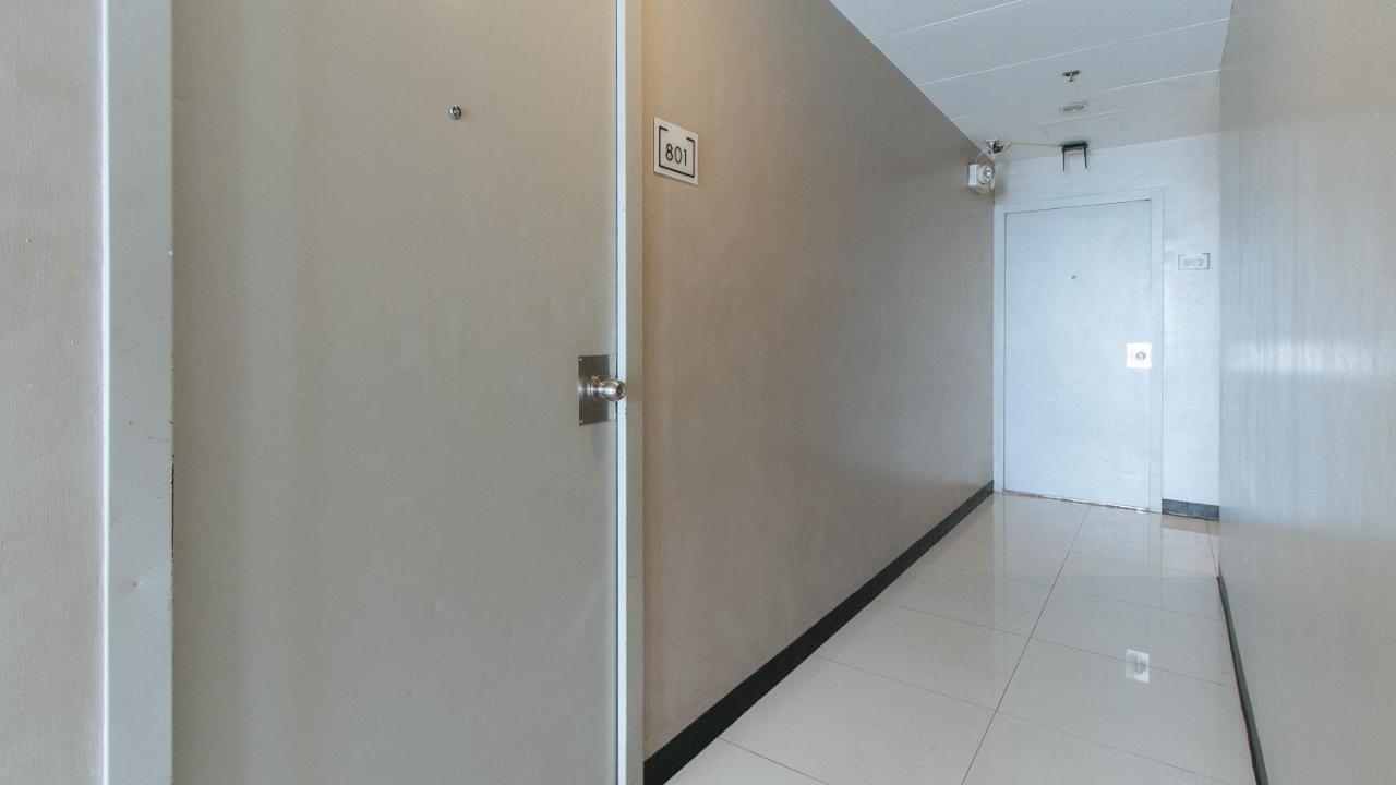 Reddoorz Plus @ Kamuning Quezon City Eksteriør billede