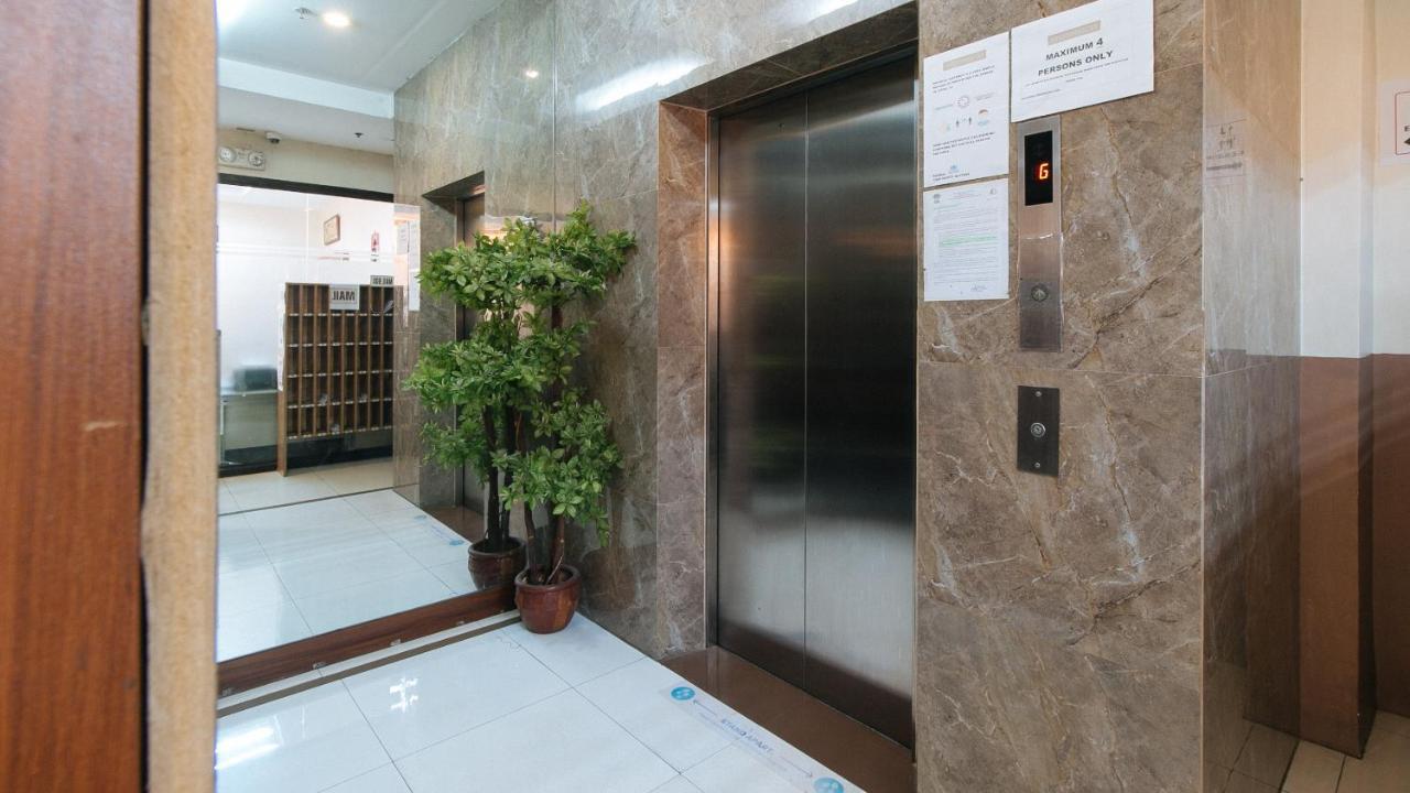 Reddoorz Plus @ Kamuning Quezon City Eksteriør billede